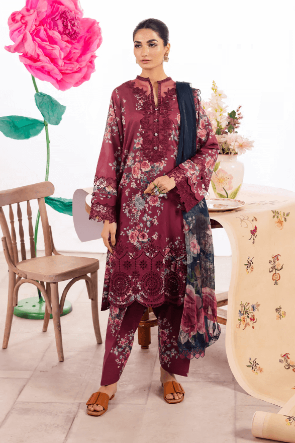 Iznik - Solictice D11 Lawn & Silk Discover the allure of Iznik's Solictice D11 collection, crafted with meticulous attention to detail and finesse: Shirt: This ensemble features a digital printed 90/70 lawn front and back, adorned with delicate embroidere