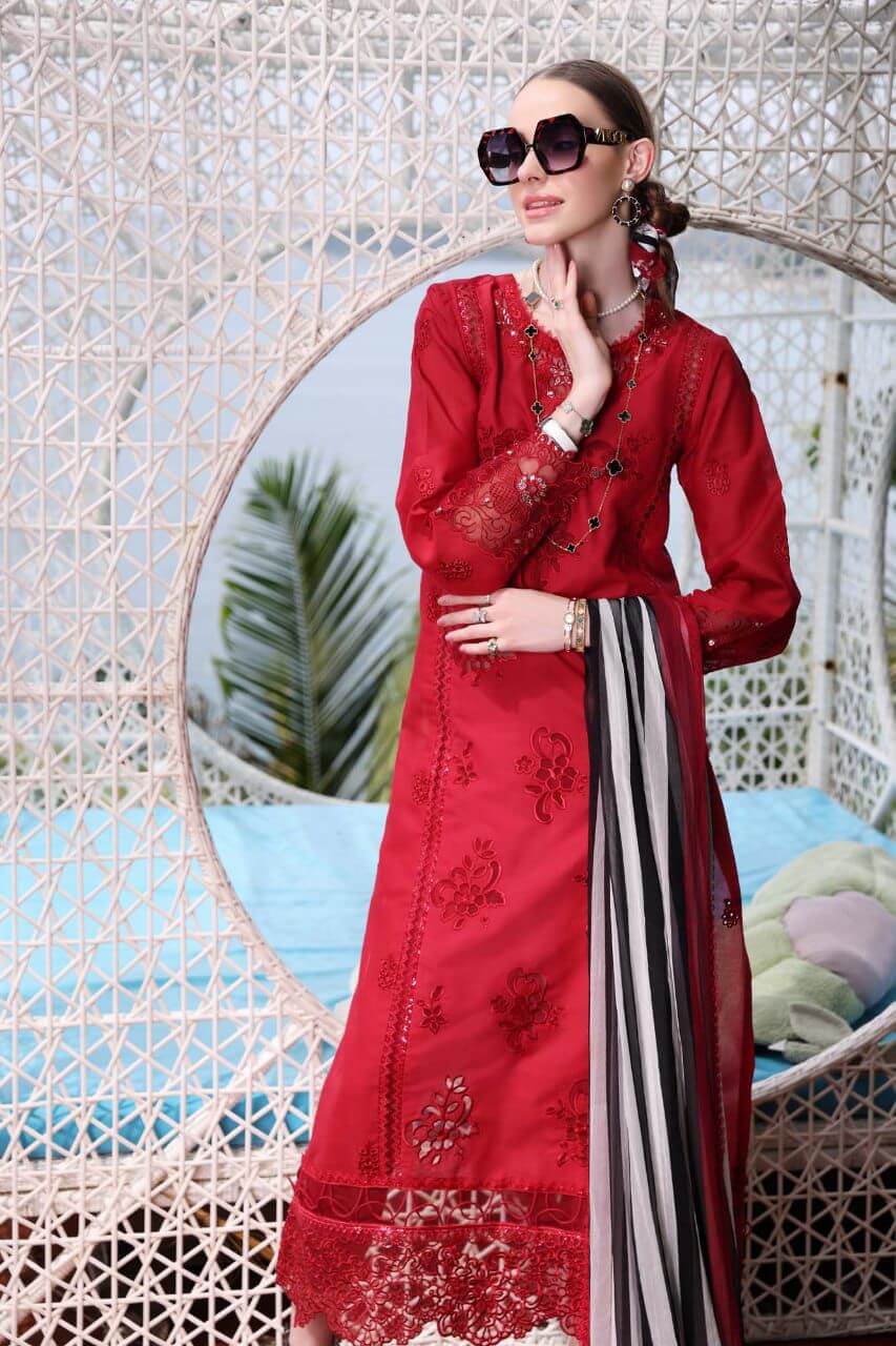 Noor by Saadia Asad – Embroidered Cotton Outfit with Silk Dupatta