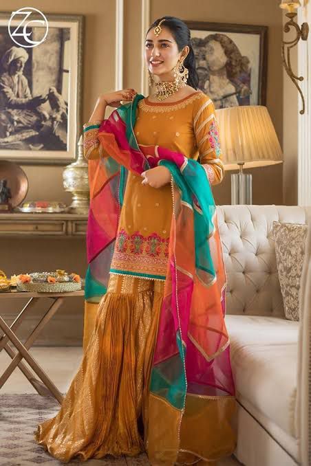 Zainab Chottani (Luxury Collection - Hit Code)| Winter Collection