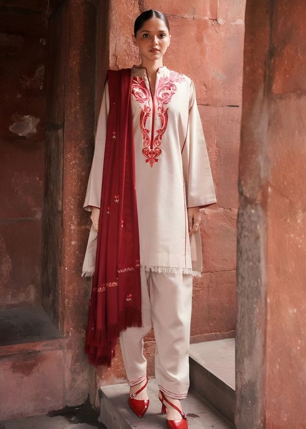 Zahra Shahjahan Dhanak 3PC Suit| Winter Collection