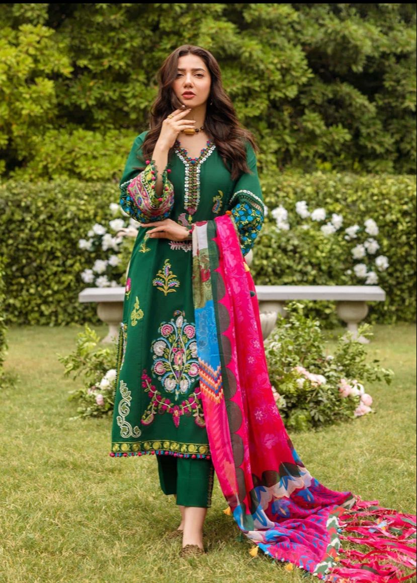 Zahra Shahjahan Dhanak 3PC Suit| Winter Collection