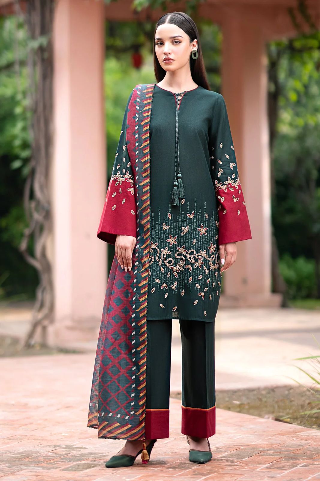 Jazmin - Airjet Dhanak Winter Collection